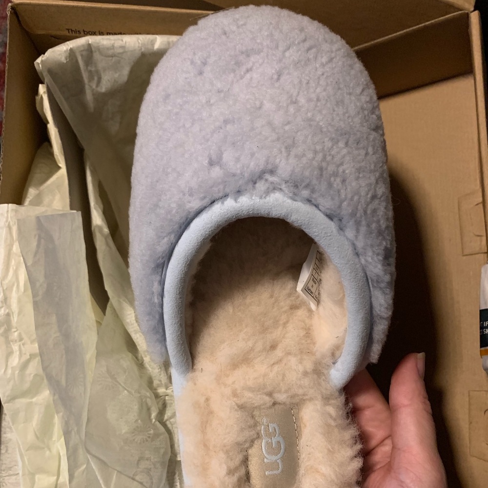 New out of the box UGG slippers